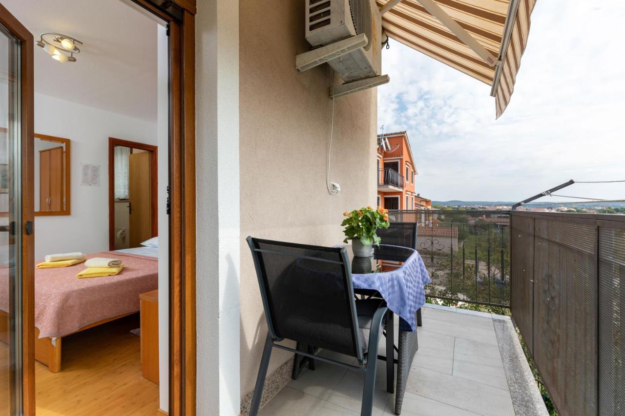 Apartments Kristina Rovinj Exterior foto