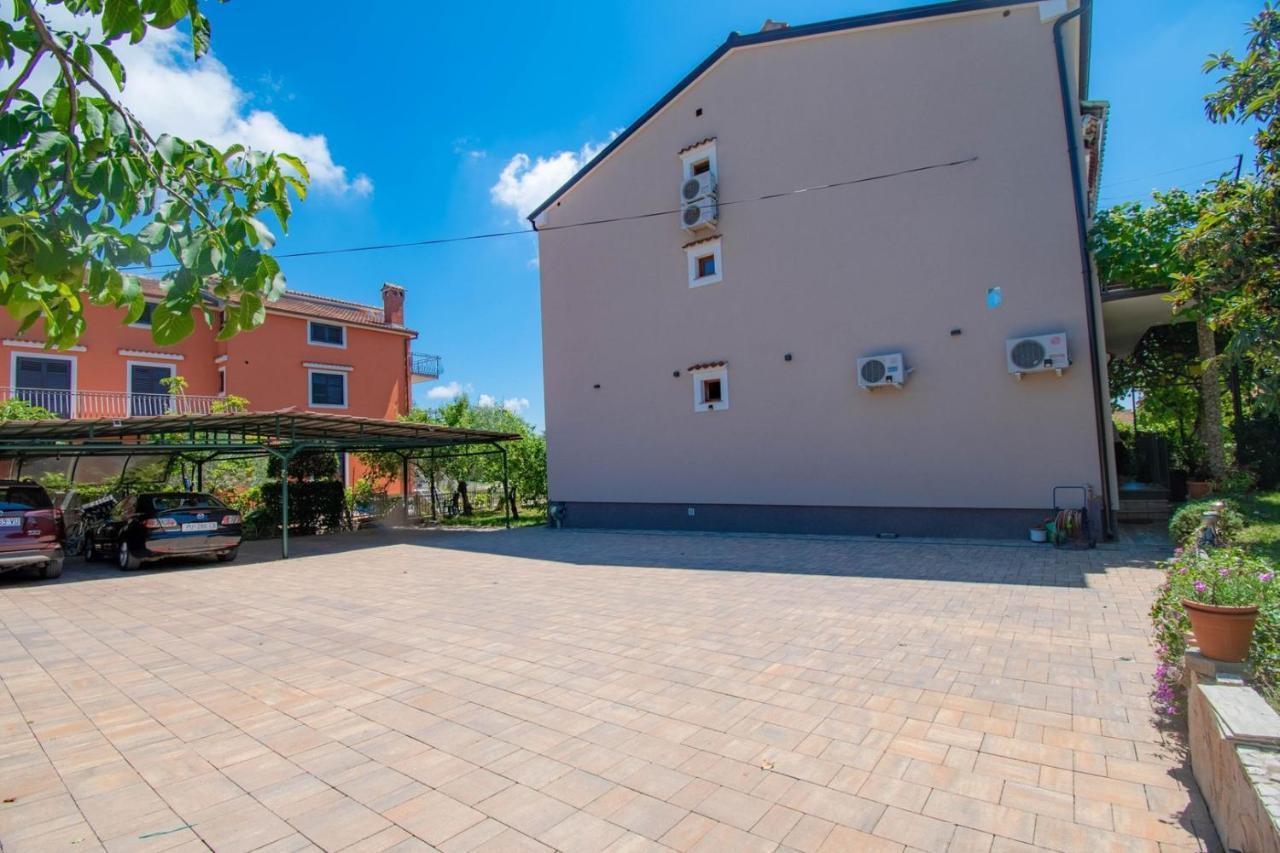Apartments Kristina Rovinj Exterior foto